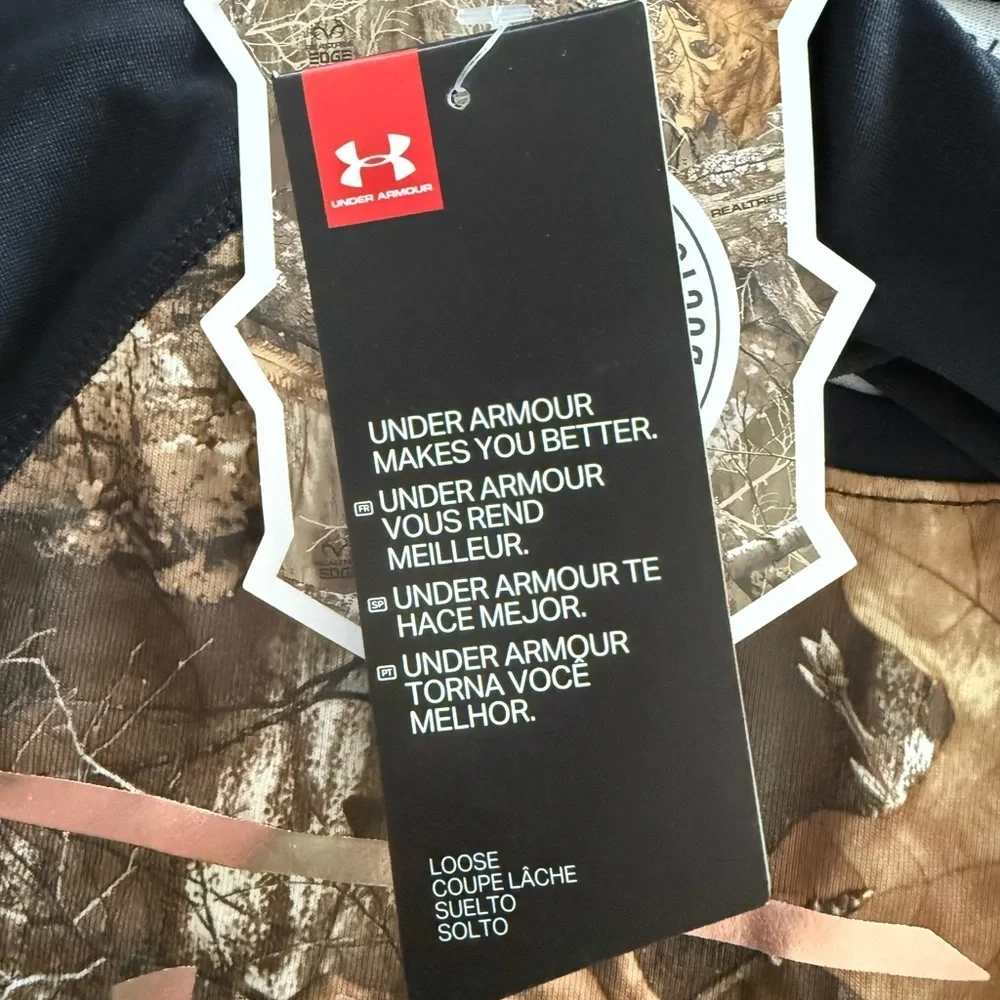 Under Armour Foil Logo Shirt in Realtree Edge Camouflage Pattern NWT Size YMD